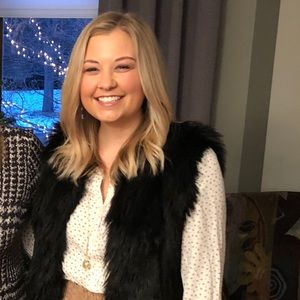 Meet your Posher, Alyssa